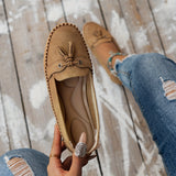 Nadine - Klasické loafers s detailom z frufru