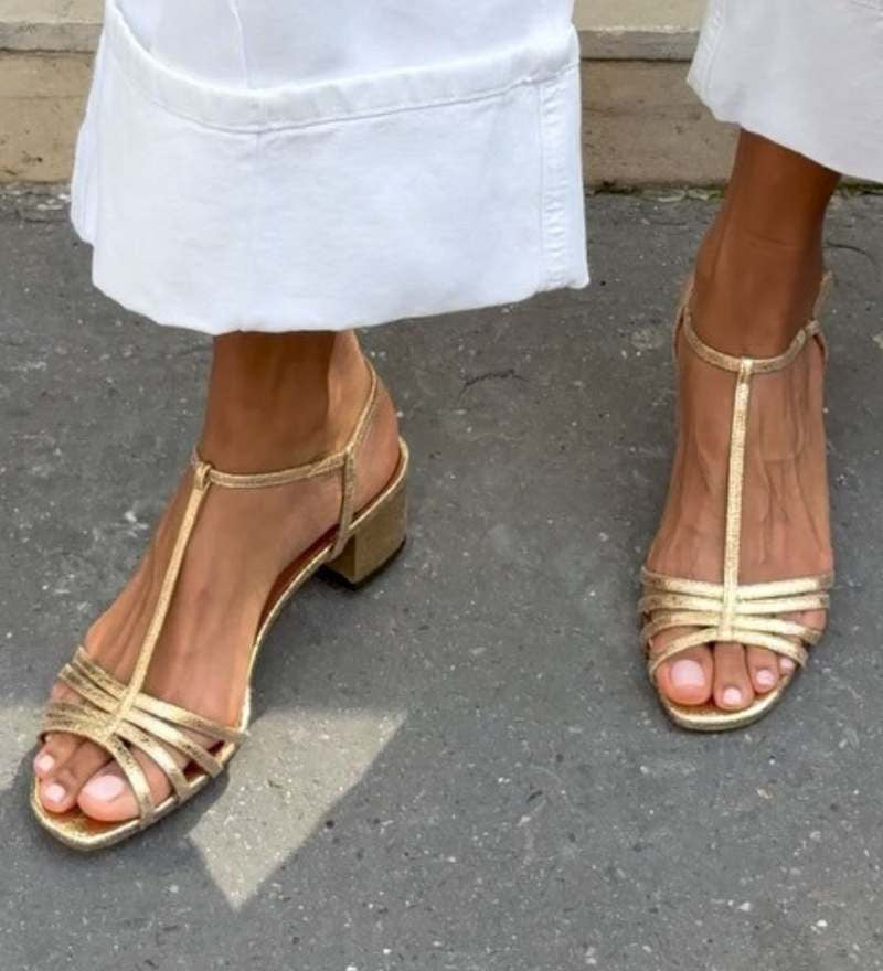Allegra | Zlatožlté sandále každodennej elegancie