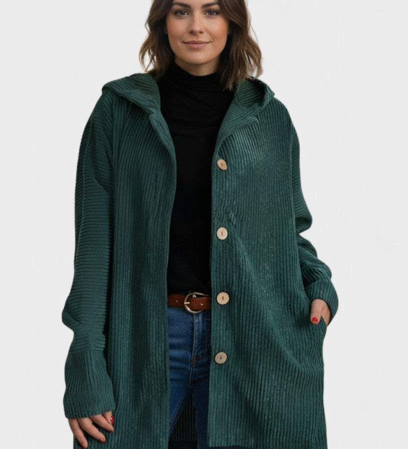 Amalie  | Elegantný velúrový kabát v luxusnom dizajne