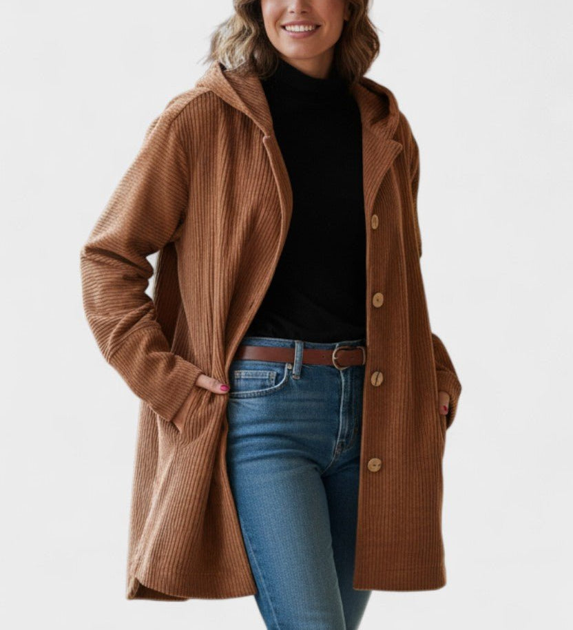 Amalie  | Elegantný velúrový kabát v luxusnom dizajne