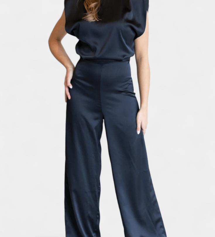 Laura | elegantný overal
