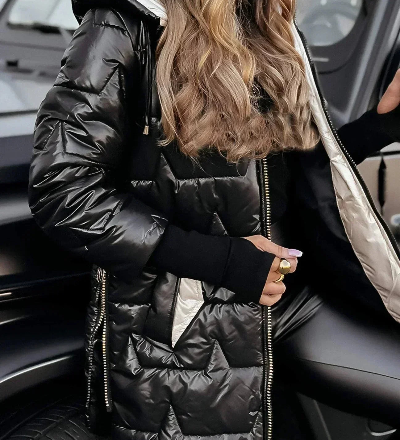 Marcella  | Elegantný jesenný kabát s kapucňou