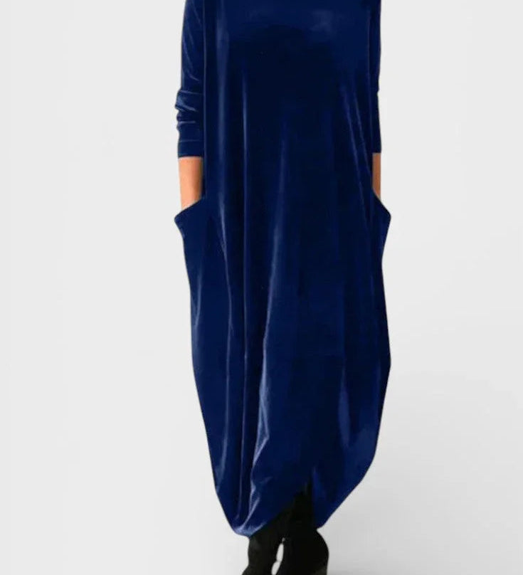 Saskia  | Elegantné sametové šaty s kapsami