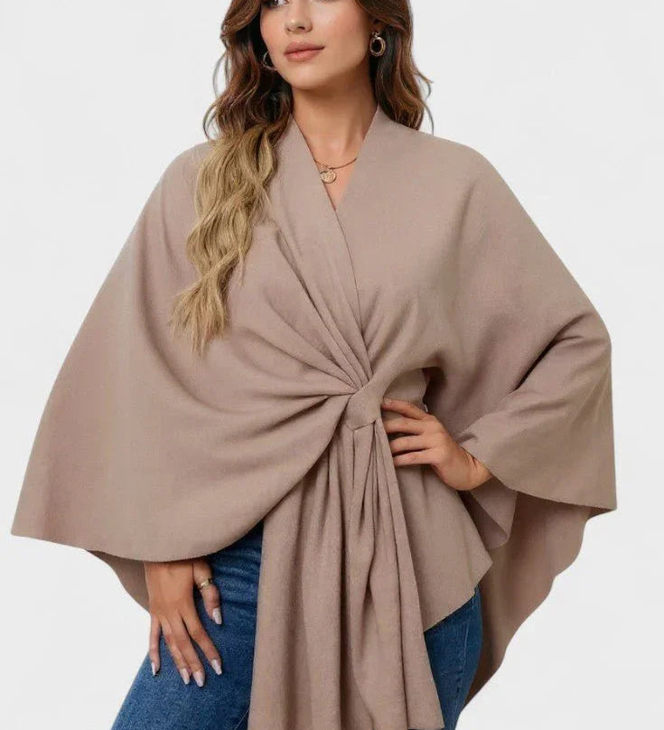 Yvette | Elegantné drapované pončo